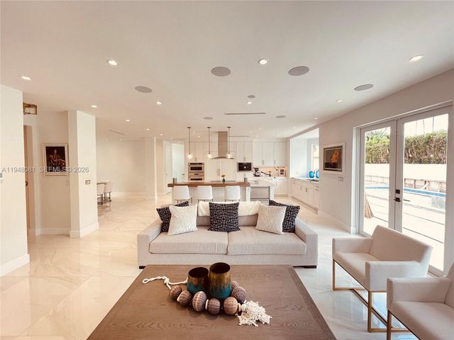 7233 SW 122nd Pl, Miami, FL 33183