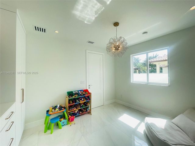 7233 SW 122nd Pl, Miami, FL 33183