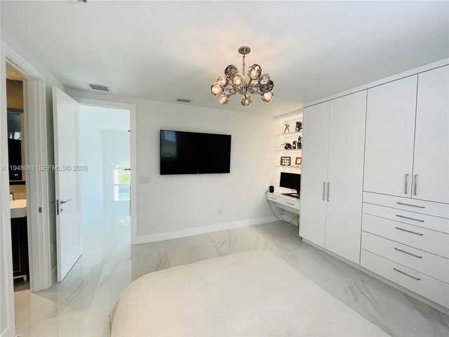 7233 SW 122nd Pl, Miami, FL 33183