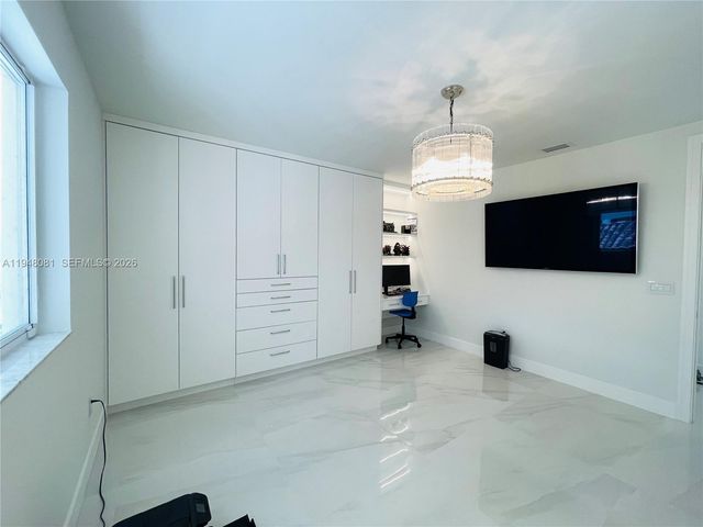 7233 SW 122nd Pl, Miami, FL 33183