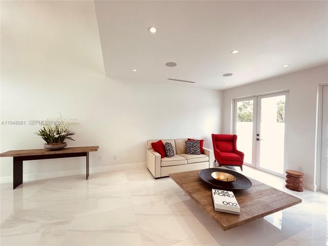 7233 SW 122nd Pl, Miami, FL 33183