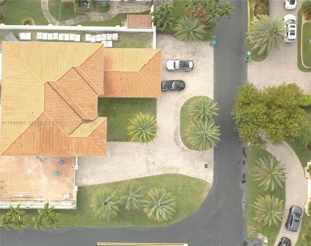 7233 SW 122nd Pl, Miami, FL 33183