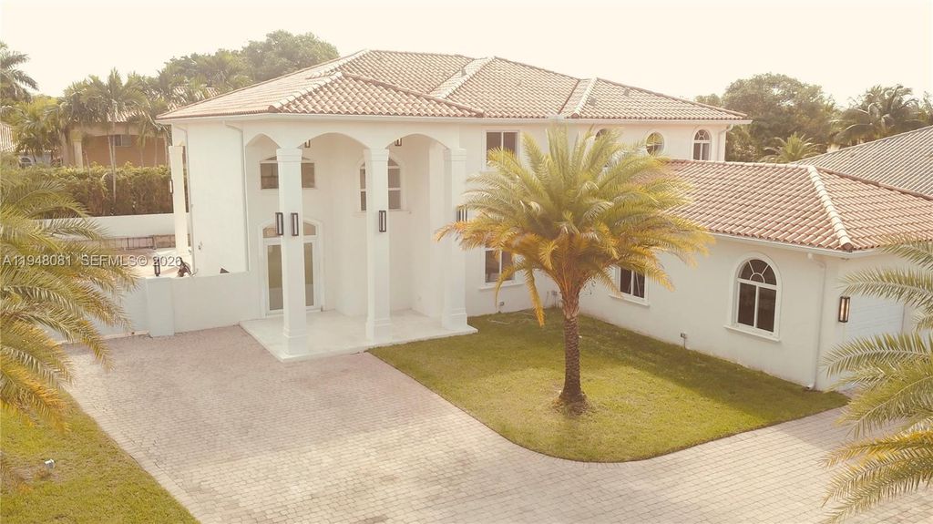 7233 SW 122nd Pl, Miami, FL 33183