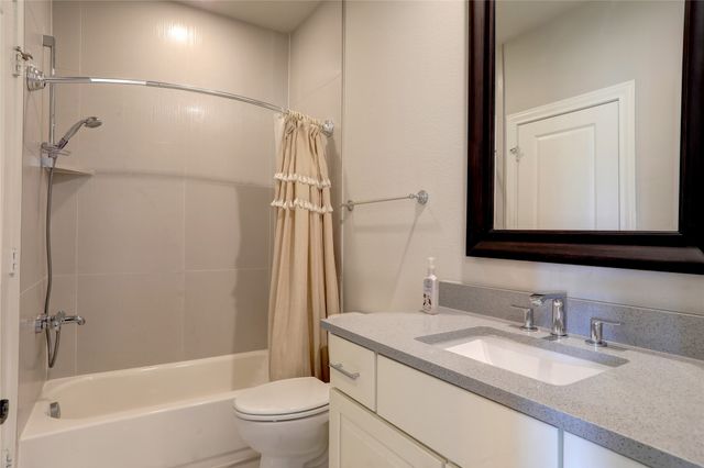 1733 G Avenue, Plano, TX 75074