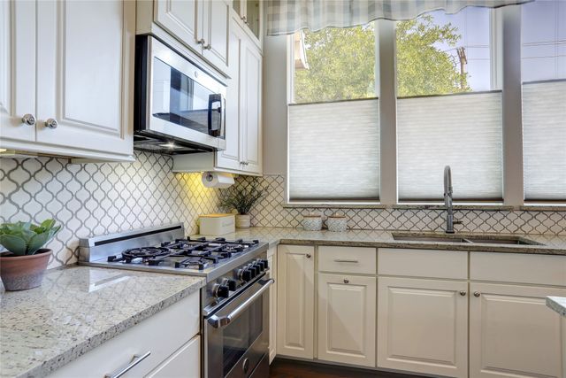 1733 G Avenue, Plano, TX 75074