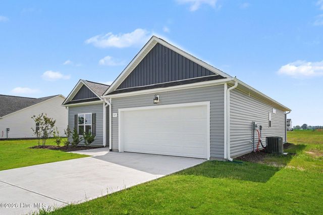 57 Tuscarora Drive, La Grange, NC 28551