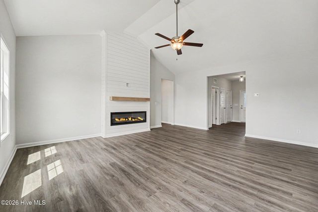 57 Tuscarora Drive, La Grange, NC 28551