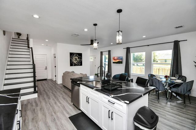 6531 Rosemary Lane A, Houston, TX 77016