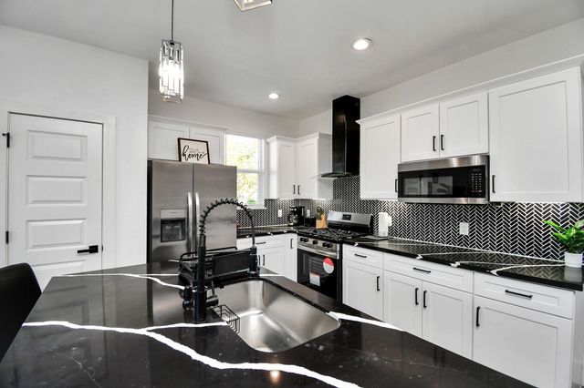 6531 Rosemary Lane A, Houston, TX 77016