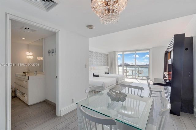 1100 W Ave 1012 1012, Miami Beach, FL 33139