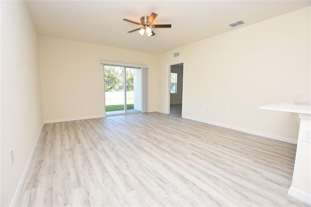 8383 MADRID STREET, Lakeland, FL 33810