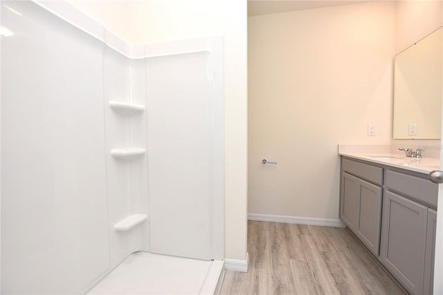 8383 MADRID STREET, Lakeland, FL 33810