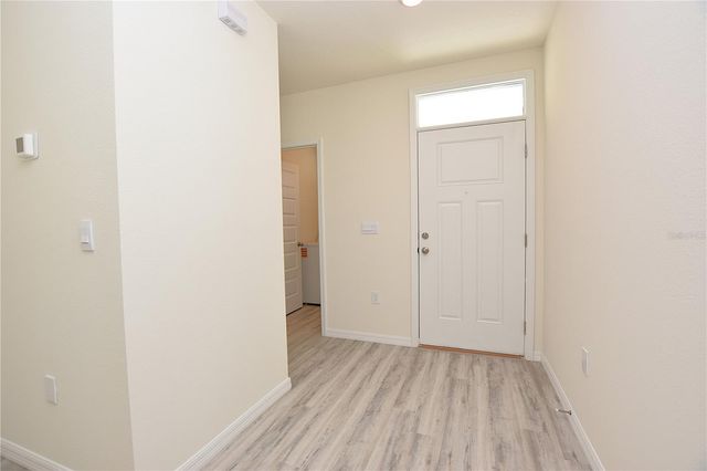 8383 MADRID STREET, Lakeland, FL 33810