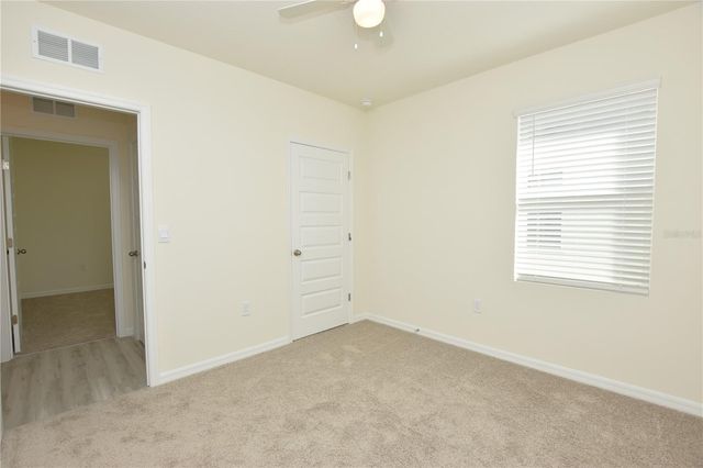 8383 MADRID STREET, Lakeland, FL 33810