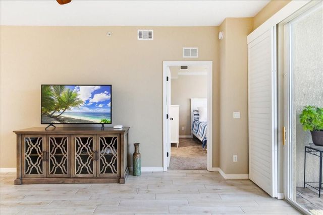 923 FAIRWAYCOVE LANE 103, Bradenton, FL 34212