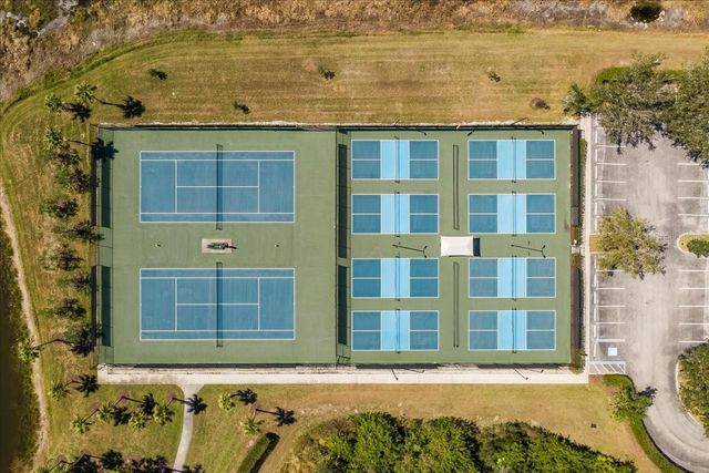 923 FAIRWAYCOVE LANE 103, Bradenton, FL 34212