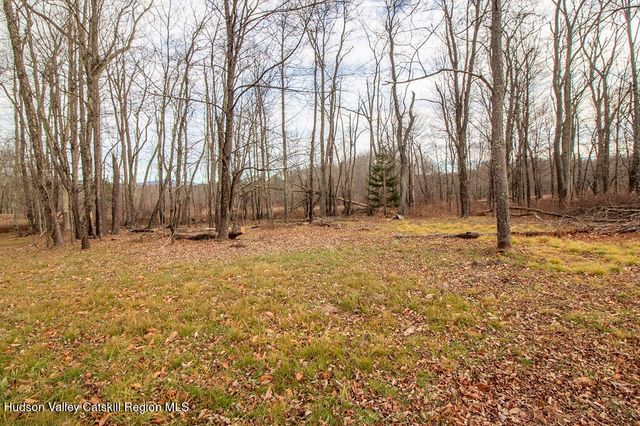 1732 Ulster Heights Road, Ellenville, NY 12428