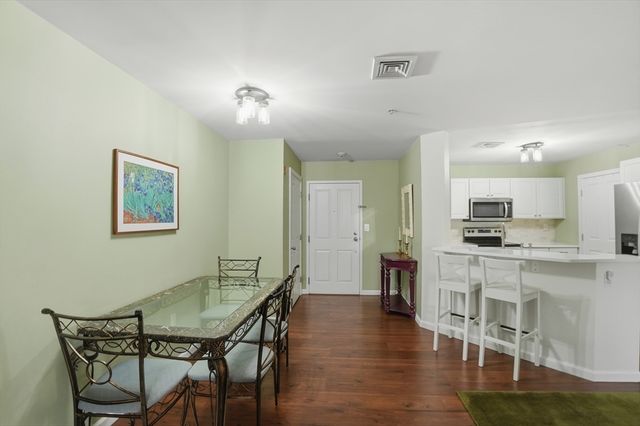 30 Franklin Street 221, Malden, MA 02148