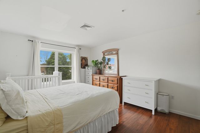 30 Franklin Street 221, Malden, MA 02148