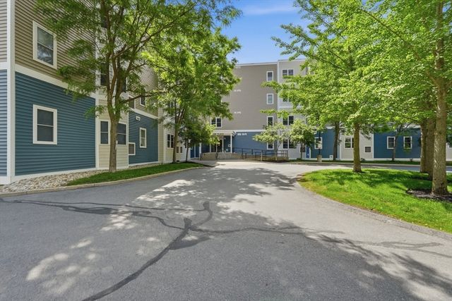 30 Franklin Street 221, Malden, MA 02148