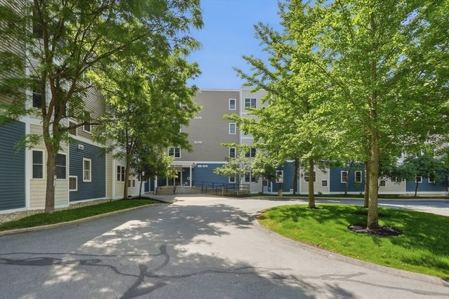 30 Franklin Street 221, Malden, MA 02148