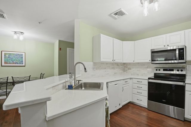30 Franklin Street 221, Malden, MA 02148