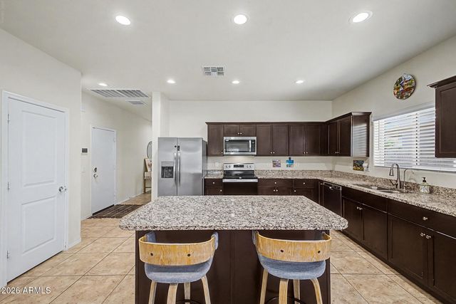 24653 N ALFALFA Drive, Florence, AZ 85132