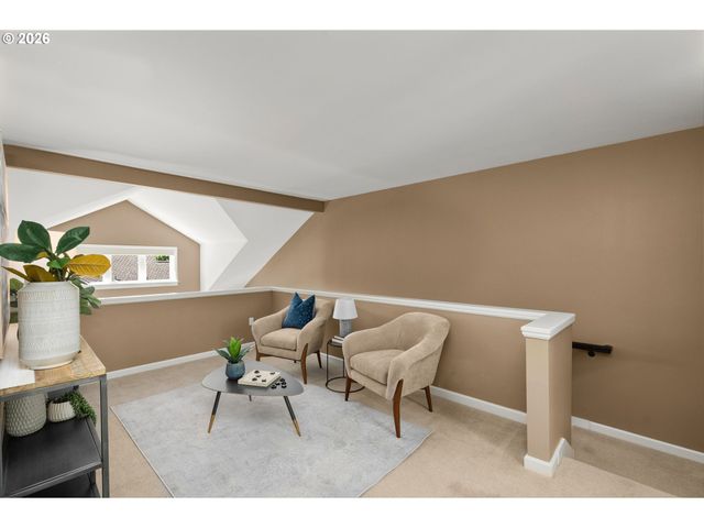 10209 Nw VILLAGE HEIGHTS Dr, Portland, OR 97229