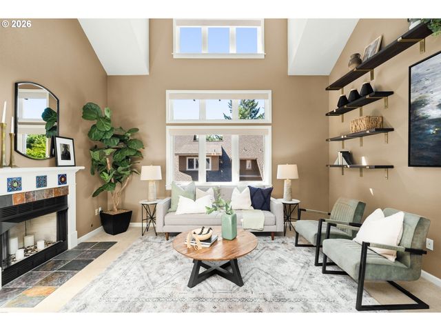 10209 Nw VILLAGE HEIGHTS Dr, Portland, OR 97229