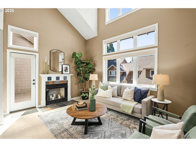 10209 Nw VILLAGE HEIGHTS Dr, Portland, OR 97229