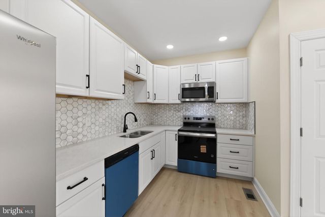 600 W 20TH ST, Wilmington, DE 19802