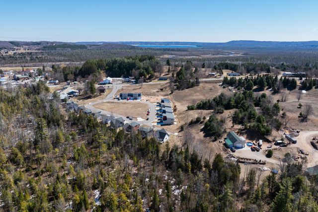 9276 S Flaska Drive, Solon Twp, MI 49621