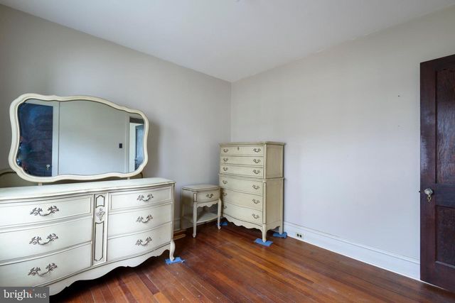 220 S 5TH ST, Oxford, PA 19363