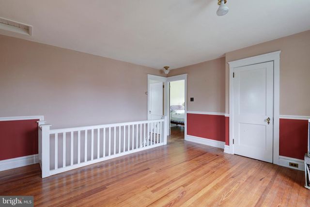220 S 5TH ST, Oxford, PA 19363