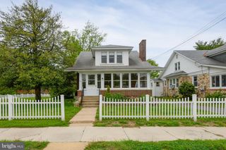 220 S 5TH ST, Oxford, PA 19363