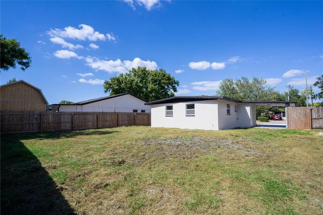 4110 W OLIVE STREET, Tampa, FL 33616