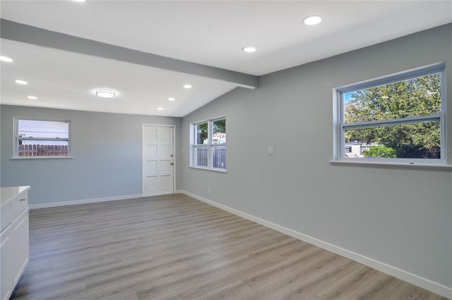 4110 W OLIVE STREET, Tampa, FL 33616