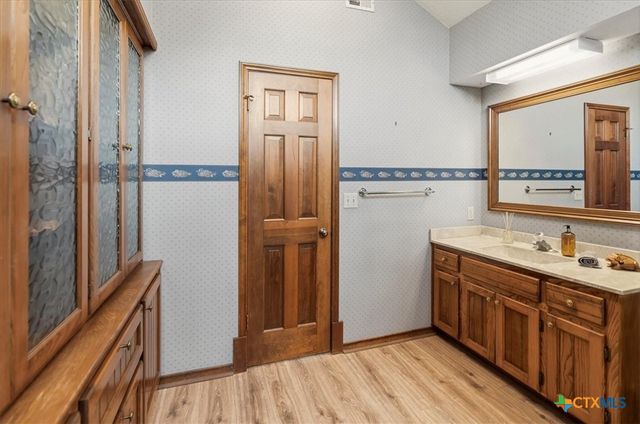 2400 Flite Acres Road, Wimberley, TX 78676