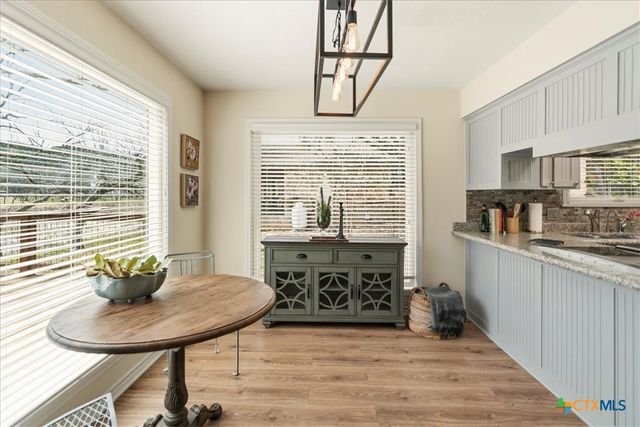 2400 Flite Acres Road, Wimberley, TX 78676