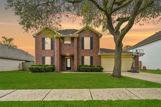 1912 Prairie Creek Drive, Pearland, TX 77581