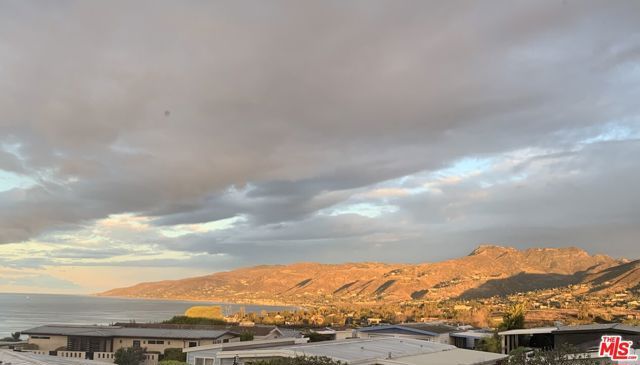 29500 Heathercliff 252, Malibu, CA 90265