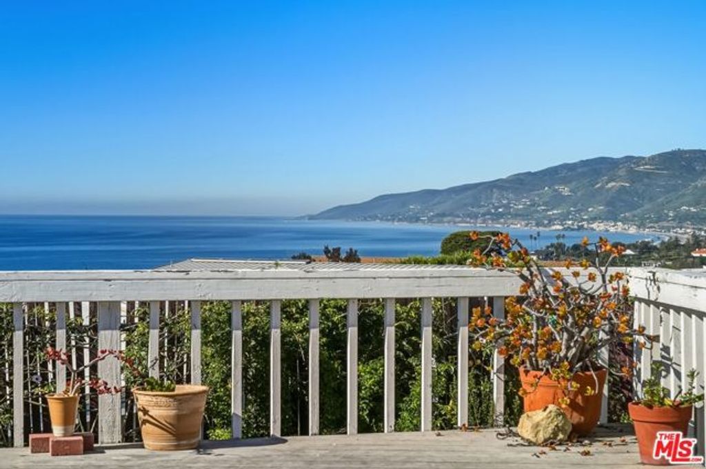 29500 Heathercliff 252, Malibu, CA 90265