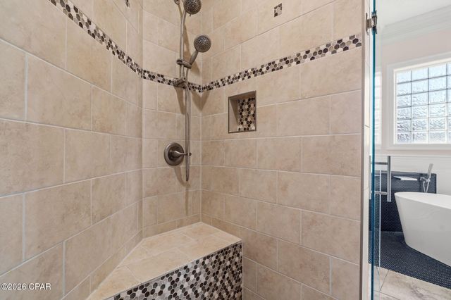 4409 Deer Point Cove Lane, Panama City, FL 32404