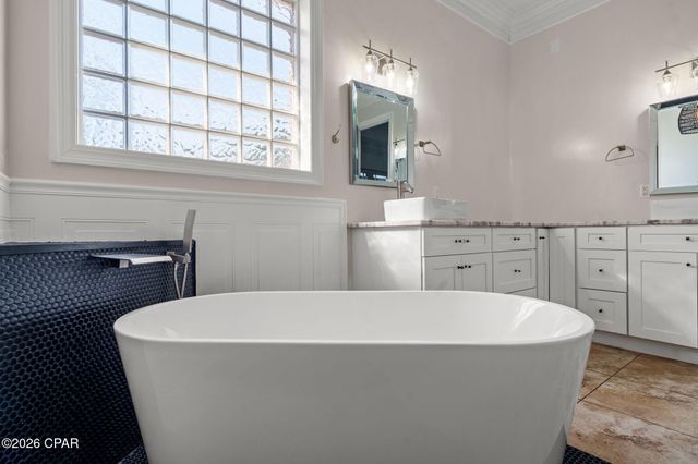 4409 Deer Point Cove Lane, Panama City, FL 32404