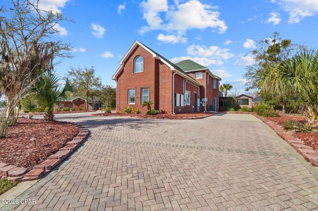 4409 Deer Point Cove Lane, Panama City, FL 32404