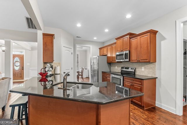 111 River Forest Drive, Forsyth, GA 31029