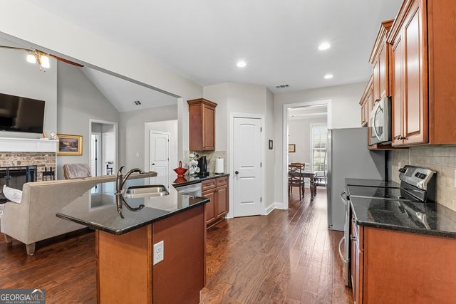 111 River Forest Drive, Forsyth, GA 31029