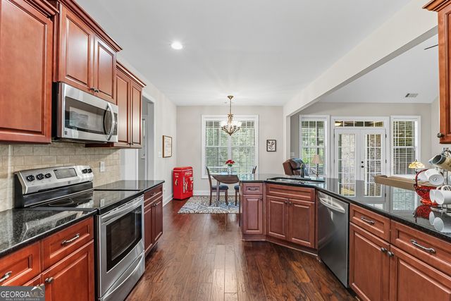 111 River Forest Drive, Forsyth, GA 31029