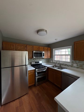 503 Ascot Lane, Streamwood, IL 60107