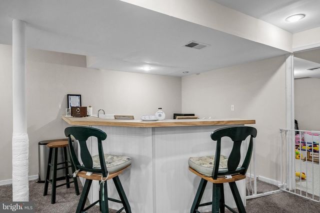9 PADDOCK RD, Marlton, NJ 08053